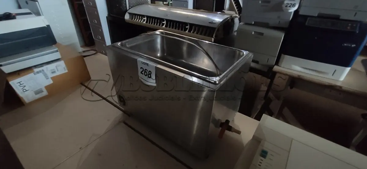 LOTE 268 - 01 LAVADORA ULTRASSÔNICA COMPUTADORIZADA INOX. (NO ESTADO) ATENÇÃO! FAZER A VISITAÇÃO ANTES DE ARREMATAR, NÃO SABEMOS SE FUNCIONA, LEILÃO NÃO TEM GARANTIA E NEM DEVOLUÇÃO, SUJEITO A POSSÍVEIS AVARIAS VISÍVEIS/OCULTAS E/OU AUSÊNCIA DE COMPONENTES.