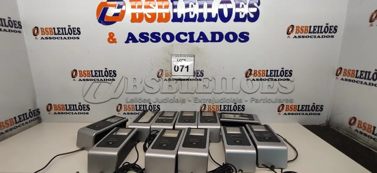 LOTE 071 - 11 SCANNER BIOMÉTRICO. (NO ESTADO) ATENÇÃO! FAZER A VISITAÇÃO ANTES DE ARREMATAR, NÃO SABEMOS SE FUNCIONA, LEILÃO NÃO TEM GARANTIA E NEM DEVOLUÇÃO, SUJEITO A POSSÍVEIS AVARIAS VISÍVEIS/OCULTAS E/OU AUSÊNCIA DE COMPONENTES.