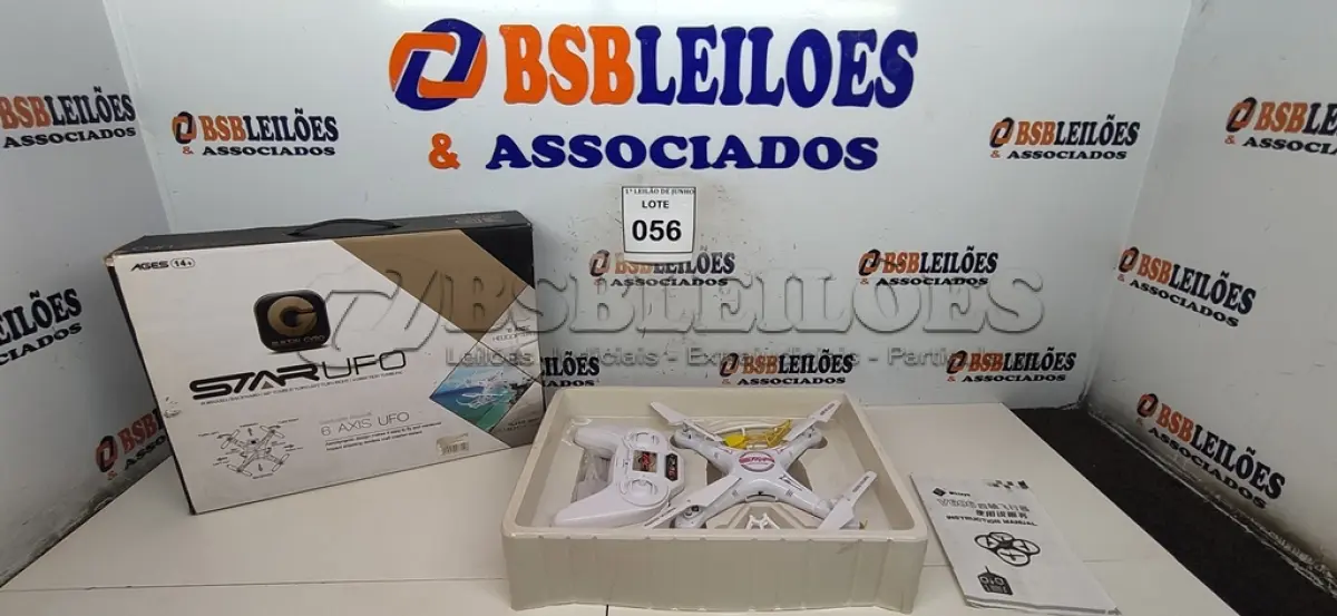 LOTE 056 - 01 DRONE SUPER 360. (NO ESTADO) ATENÇÃO! FAZER A VISITAÇÃO ANTES DE ARREMATAR, NÃO SABEMOS SE FUNCIONA, LEILÃO NÃO TEM GARANTIA E NEM DEVOLUÇÃO, SUJEITO A POSSÍVEIS AVARIAS VISÍVEIS/OCULTAS E/OU AUSÊNCIA DE COMPONENTES.
