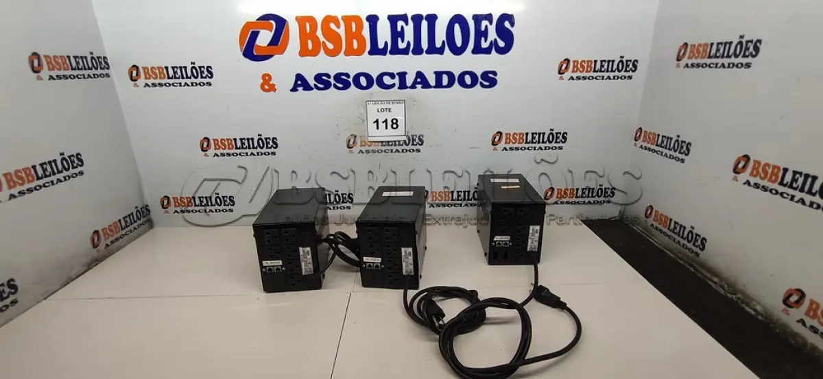 LOTE 118 - 03 ESTABILIZADORES DE TENSÃO KVA. (NO ESTADO) ATENÇÃO! FAZER A VISITAÇÃO ANTES DE ARREMATAR, NÃO SABEMOS SE FUNCIONA, LEILÃO NÃO TEM GARANTIA E NEM DEVOLUÇÃO, SUJEITO A POSSÍVEIS AVARIAS VISÍVEIS/OCULTAS E/OU AUSÊNCIA DE COMPONENTES.