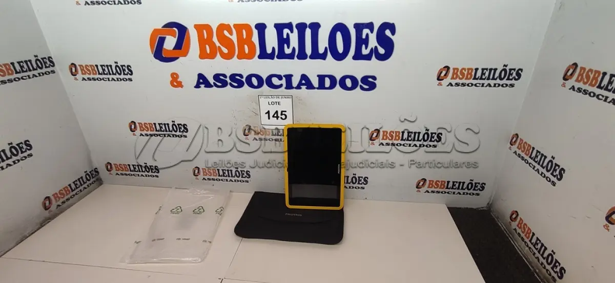 LOTE 145 - 01 TABLET SEM FONTE COM CASE MARCA POSITIVO. (NO ESTADO) ATENÇÃO! FAZER A VISITAÇÃO ANTES DE ARREMATAR, NÃO SABEMOS SE FUNCIONA, LEILÃO NÃO TEM GARANTIA E NEM DEVOLUÇÃO, SUJEITO A POSSÍVEIS AVARIAS VISÍVEIS/OCULTAS E/OU AUSÊNCIA DE COMPONENTES.