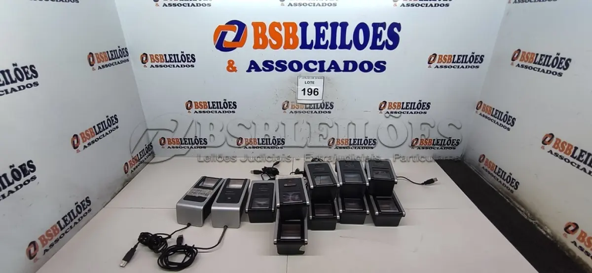 LOTE 196 - 11 LEITORES BIOMÉTRICOS MODELO SUPREMA MARCA AKIYAMA. (NO ESTADO) ATENÇÃO! FAZER A VISITAÇÃO ANTES DE ARREMATAR, NÃO SABEMOS SE FUNCIONA, LEILÃO NÃO TEM GARANTIA E NEM DEVOLUÇÃO, SUJEITO A POSSÍVEIS AVARIAS VISÍVEIS/OCULTAS E/OU AUSÊNCIA DE COMPONENTES.