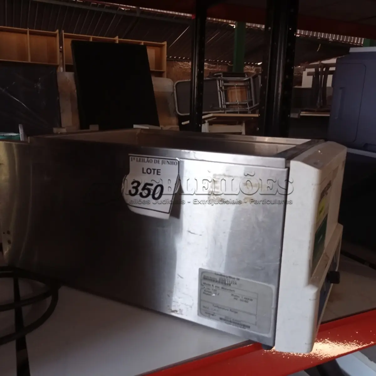 LOTE 350 - 01 FORNO DE CAIXA MOLDATHERM MARCA LINDERBERG/BLUE. (NO ESTADO) ATENÇÃO! FAZER A VISITAÇÃO ANTES DE ARREMATAR, NÃO SABEMOS SE FUNCIONA. LEILÃO NÃO TEM GARANTIA E NEM DEVOLUÇÃO, SUJEITO A POSSÍVEIS AVARIAS VISÍVEIS/OCULTAS E/OU AUSÊNCIA DE COMPONENTES.