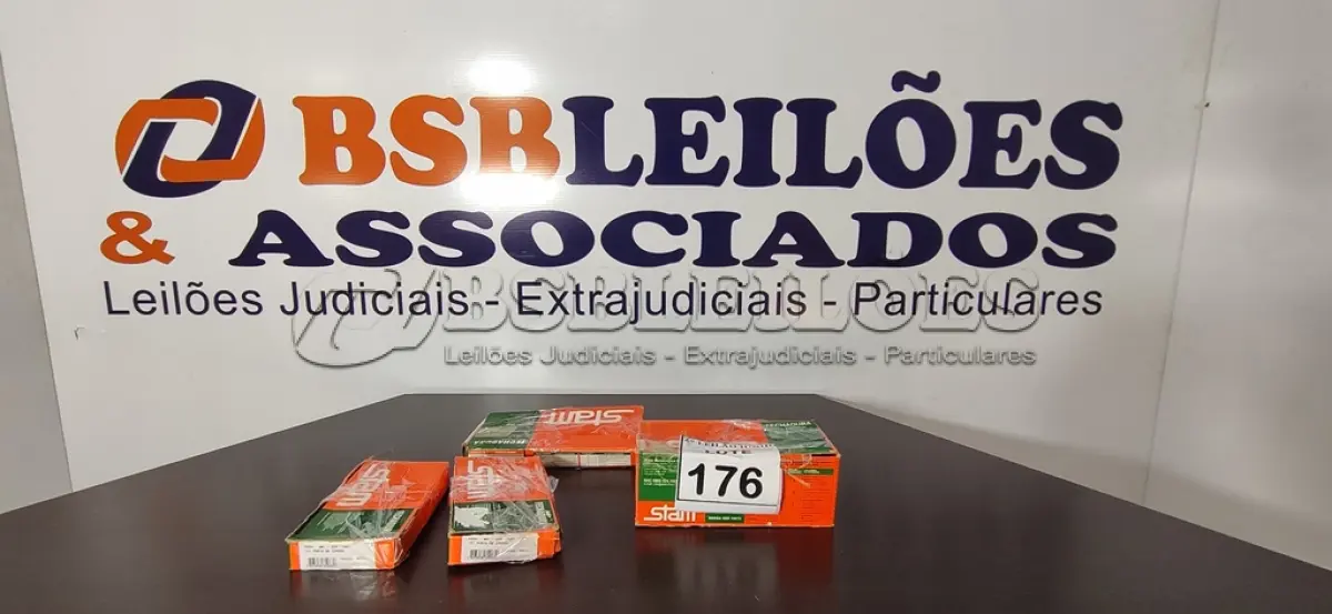 LOTE 176 - 04 FECHADURAS MODELOS DIFERENTES MARCA STAM. (NO ESTADO) ATENÇÃO! FAZER A VISITAÇÃO ANTES DE ARREMATAR, NÃO SABEMOS SE FUNCIONA, LEILÃO NÃO TEM GARANTIA E NEM DEVOLUÇÃO, SUJEITO A POSSÍVEIS AVARIAS VISÍVEIS/OCULTAS E/OU AUSÊNCIA DE COMPONENTES.