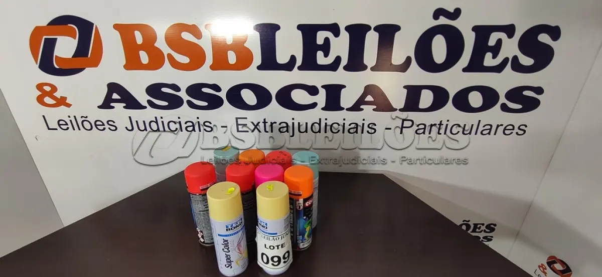 LOTE 099 - 10 TINTAS SPRAY DE CORES DIVERSAS. (NO ESTADO) ATENÇÃO! FAZER A VISITAÇÃO ANTES DE ARREMATAR, NÃO SABEMOS SE FUNCIONA, LEILÃO NÃO TEM GARANTIA E NEM DEVOLUÇÃO, SUJEITO A POSSÍVEIS AVARIAS VISÍVEIS/OCULTAS E/OU AUSÊNCIA DE COMPONENTES.