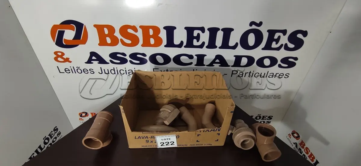 LOTE 222 - 01 LOTE COM CONEXÕES HIDRÁULICAS MEDIDAS DIVERSAS. (NO ESTADO) ATENÇÃO! FAZER A VISITAÇÃO ANTES DE ARREMATAR, NÃO SABEMOS SE FUNCIONA, LEILÃO NÃO TEM GARANTIA E NEM DEVOLUÇÃO, SUJEITO A POSSÍVEIS AVARIAS VISÍVEIS/OCULTAS E/OU AUSÊNCIA DE COMPONENTES.