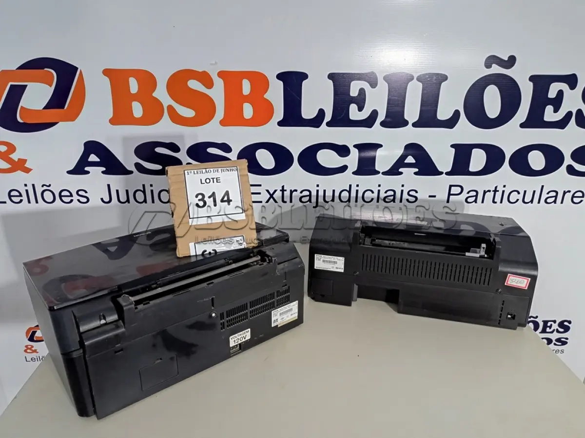 LOTE 314 - 02 IMPRESSORAS MARCA EPSON SENDO 01 MODELO PHOTO T50 E 01 TX410. (NO ESTADO) ATENÇÃO! FAZER A VISITAÇÃO ANTES DE ARREMATAR, NÃO SABEMOS SE FUNCIONA, LEILÃO NÃO TEM GARANTIA E NEM DEVOLUÇÃO, SUJEITO A POSSÍVEIS AVARIAS VISÍVEIS/OCULTAS E/OU AUSÊNCIA DE COMPONENTES.