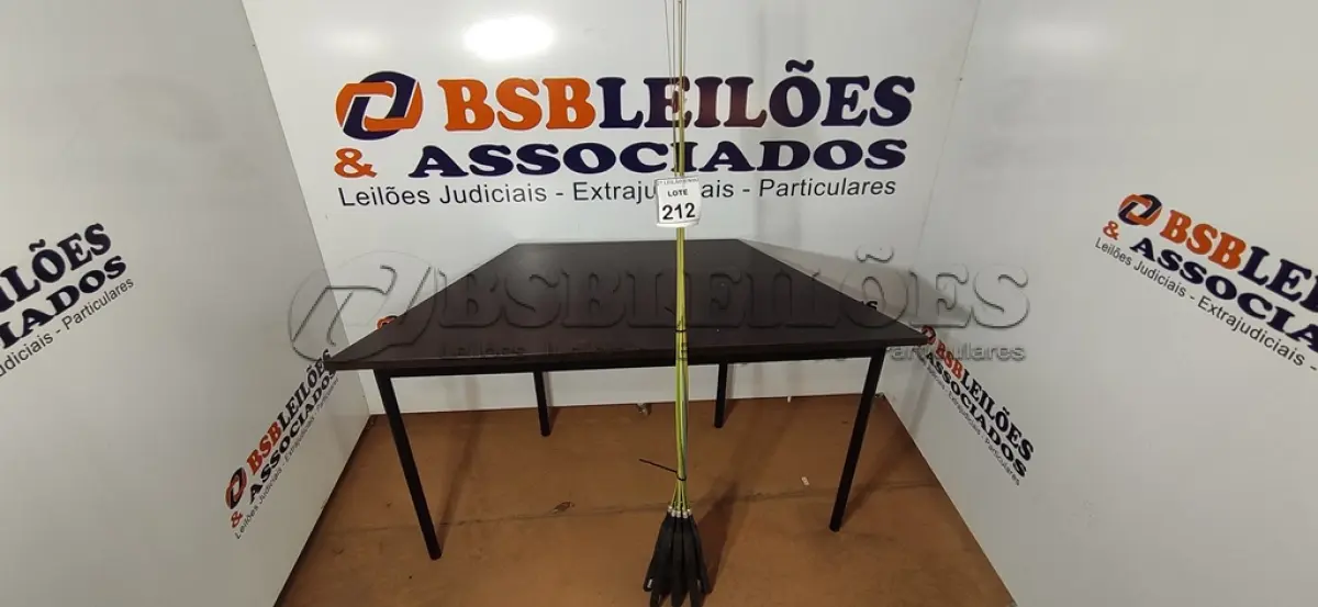 LOTE 212 - 11 VARAS DE FIBRA. (NO ESTADO) ATENÇÃO! FAZER A VISITAÇÃO ANTES DE ARREMATAR, NÃO SABEMOS SE FUNCIONA, LEILÃO NÃO TEM GARANTIA E NEM DEVOLUÇÃO, SUJEITO A POSSÍVEIS AVARIAS VISÍVEIS/OCULTAS E/OU AUSÊNCIA DE COMPONENTES.