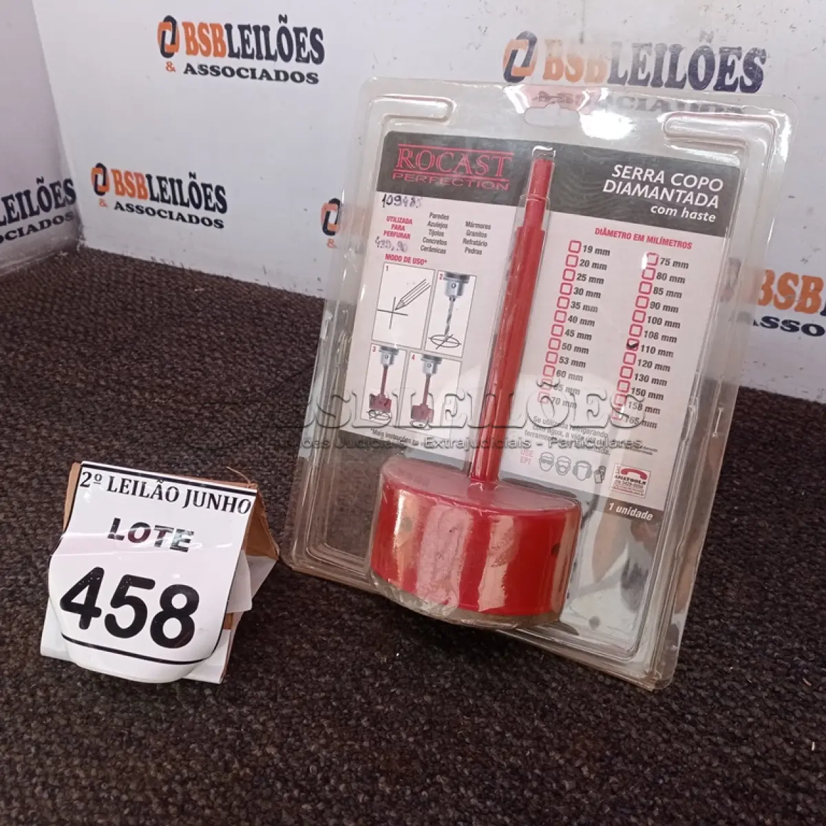 LOTE 458 - 01 SERRA COPO DIAMANTADA COM HASTE. (NO ESTADO) ATENÇÃO! FAZER A VISITAÇÃO ANTES DE ARREMATAR, NÃO SABEMOS SE FUNCIONA, LEILÃO NÃO TEM GARANTIA E NEM DEVOLUÇÃO, SUJEITO A POSSÍVEIS AVARIAS VISÍVEIS/OCULTAS E/OU AUSÊNCIA DE COMPONENTES.