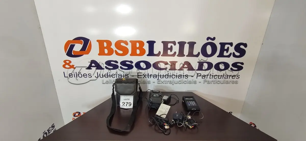LOTE 279 - 01 DETECTOR MULTIGASES COM CASE E ACESSÓRIOS MARCA MSA E 01 TECLADO PARA CONTROLE DE ACESSO. (NO ESTADO) ATENÇÃO! FAZER A VISITAÇÃO ANTES DE ARREMATAR, NÃO SABEMOS SE FUNCIONA, LEILÃO NÃO TEM GARANTIA E NEM DEVOLUÇÃO, SUJEITO A POSSÍVEIS AVARIAS VISÍVEIS/OCULTAS E/OU AUSÊNCIA DE COMPONENTES.