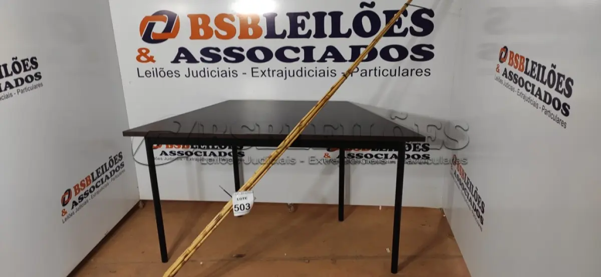LOTE 503 - 05 VARAS DE BAMBU. (NO ESTADO) ATENÇÃO! FAZER A VISITAÇÃO ANTES DE ARREMATAR, NÃO SABEMOS SE FUNCIONA, LEILÃO NÃO TEM GARANTIA E NEM DEVOLUÇÃO, SUJEITO A POSSÍVEIS AVARIAS VISÍVEIS/OCULTAS E/OU AUSÊNCIA DE COMPONENTES.