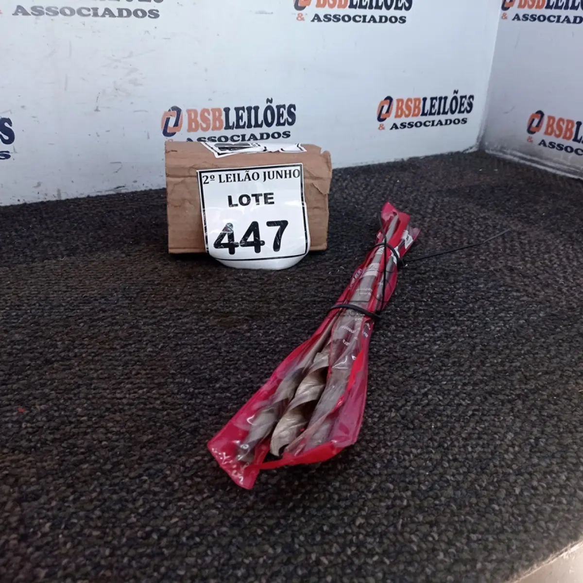 LOTE 447 - 03 BROCAS PARA FIBROCIMENTO. (NO ESTADO) ATENÇÃO! FAZER A VISITAÇÃO ANTES DE ARREMATAR, NÃO SABEMOS SE FUNCIONA, LEILÃO NÃO TEM GARANTIA E NEM DEVOLUÇÃO, SUJEITO A POSSÍVEIS AVARIAS VISÍVEIS/OCULTAS E/OU AUSÊNCIA DE COMPONENTES.