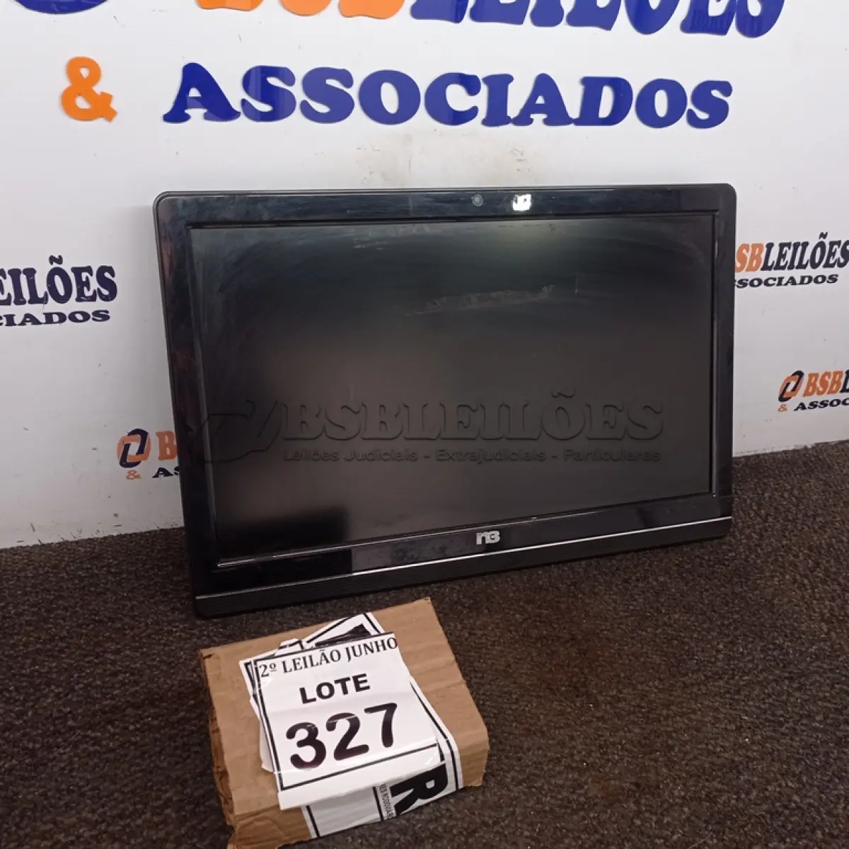 LOTE 327 - 01 COMPUTADOR AUWAN 4° GERAÇÃO I3 HD 500 COM TECLADO, MOUSE E FONTE MARCA N3.(NO ESTADO) ATENÇÃO! FAZER A VISITAÇÃO ANTES DE ARREMATAR, NÃO SABEMOS SE FUNCIONA, LEILÃO NÃO TEM GARANTIA E NEM DEVOLUÇÃO, SUJEITO A POSSÍVEIS AVARIAS VISÍVEIS/OCULTAS E/OU AUSÊNCIA DE COMPONENTES.