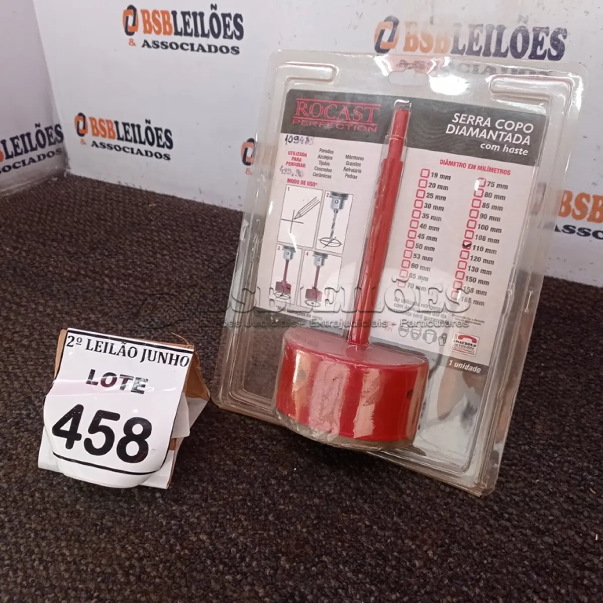 LOTE 458 - 01 SERRA COPO DIAMANTADA COM HASTE. (NO ESTADO) ATENÇÃO! FAZER A VISITAÇÃO ANTES DE ARREMATAR, NÃO SABEMOS SE FUNCIONA, LEILÃO NÃO TEM GARANTIA E NEM DEVOLUÇÃO, SUJEITO A POSSÍVEIS AVARIAS VISÍVEIS/OCULTAS E/OU AUSÊNCIA DE COMPONENTES.