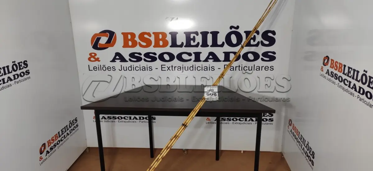 LOTE 508 - 05 VARAS DE BAMBU. (NO ESTADO) ATENÇÃO! FAZER A VISITAÇÃO ANTES DE ARREMATAR, NÃO SABEMOS SE FUNCIONA, LEILÃO NÃO TEM GARANTIA E NEM DEVOLUÇÃO, SUJEITO A POSSÍVEIS AVARIAS VISÍVEIS/OCULTAS E/OU AUSÊNCIA DE COMPONENTES.