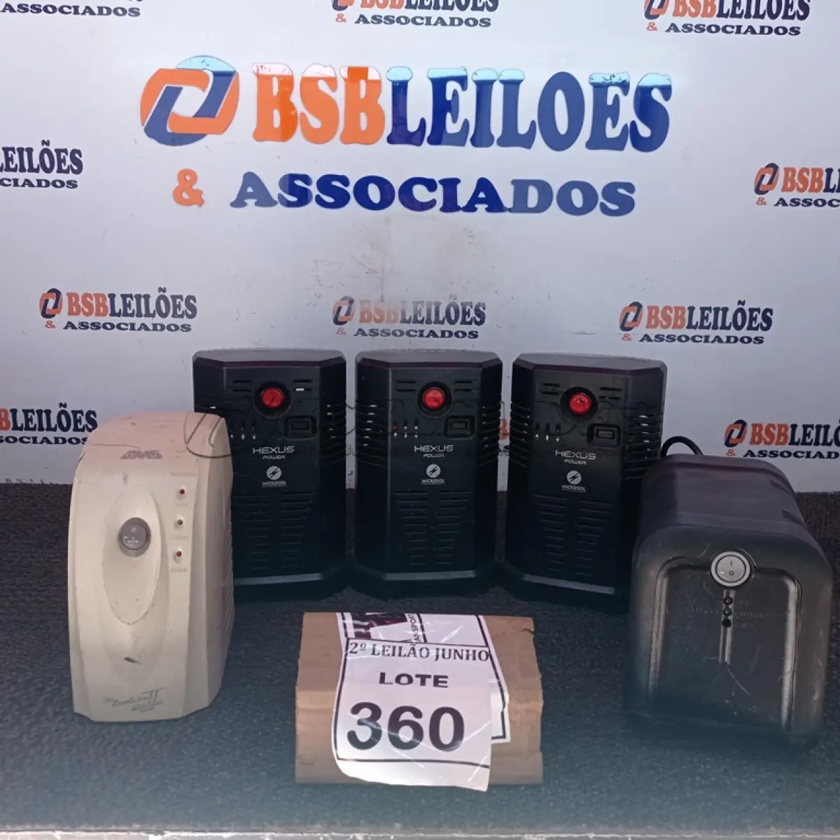 LOTE 360 - 05 ESTABILIZADORES MODELOS E MARCAS DIVERSAS. (NO ESTADO) ATENÇÃO! FAZER A VISITAÇÃO ANTES DE ARREMATAR, NÃO SABEMOS SE FUNCIONA, LEILÃO NÃO TEM GARANTIA E NEM DEVOLUÇÃO, SUJEITO A POSSÍVEIS AVARIAS VISÍVEIS/OCULTAS E/OU AUSÊNCIA DE COMPONENTES.