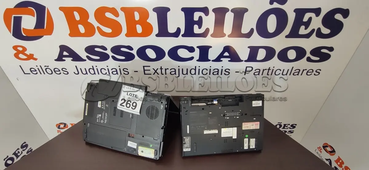LOTE 269 - 02 NOTEBOOKS SENDO 01 EZ GO E 01 LENOVO PARA RETIRADA DE PEÇAS. (NO ESTADO) ATENÇÃO! FAZER A VISITAÇÃO ANTES DE ARREMATAR, NÃO SABEMOS SE FUNCIONA, LEILÃO NÃO TEM GARANTIA E NEM DEVOLUÇÃO, SUJEITO A POSSÍVEIS AVARIAS VISÍVEIS/OCULTAS E/OU AUSÊNCIA DE COMPONENTES.