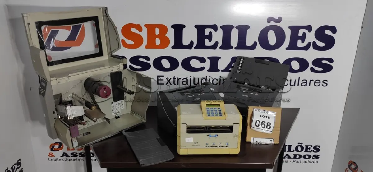 LOTE 068 - 02 SCANNERS’S EPSON, 01 IMPRESSORA DE ETIQUETAS E 01 PROTOCOLADORA DE DOCUMENTOS.  (NO ESTADO) ATENÇÃO! FAZER A VISITAÇÃO ANTES DE ARREMATAR, NÃO SABEMOS SE FUNCIONA. LEILÃO NÃO TEM GARANTIA E NEM DEVOLUÇÃO, SUJEITO A POSSÍVEIS AVARIAS VISÍVEIS/OCULTAS E/OU AUSÊNCIA DE COMPONENTES.