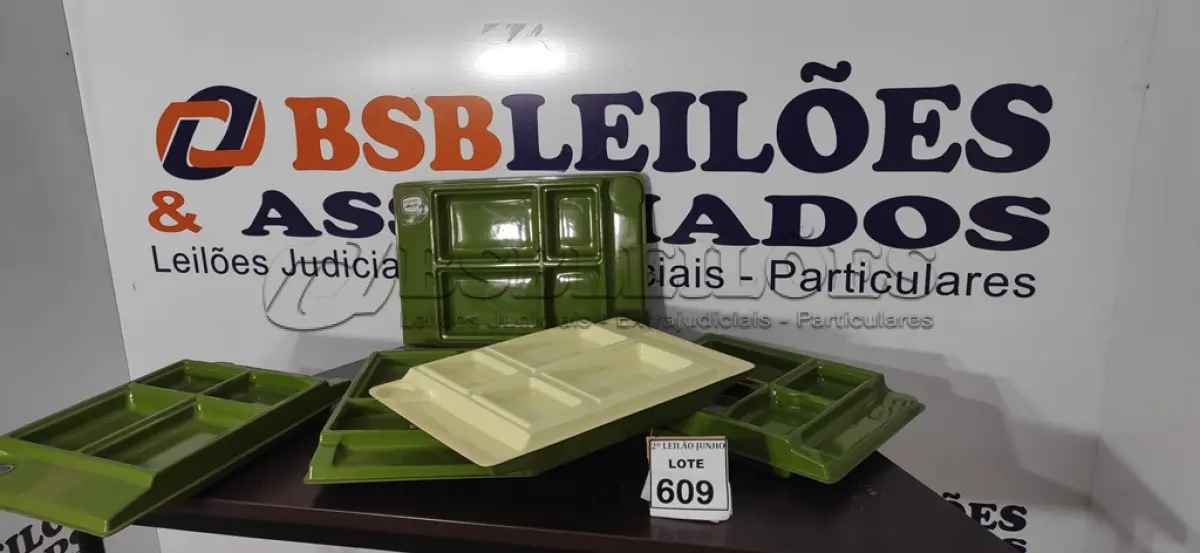 LOTE 609