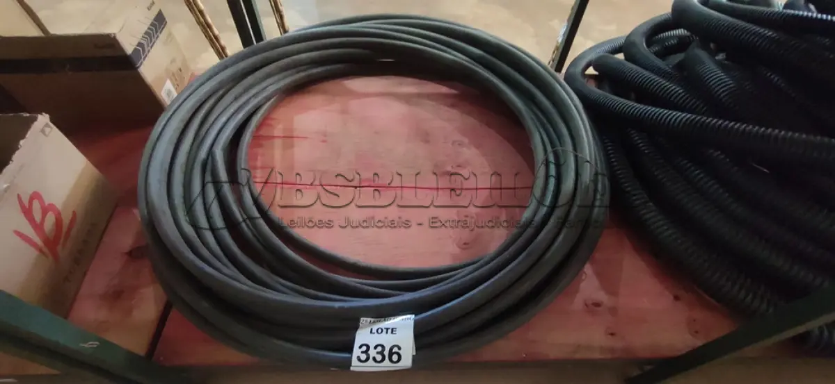 LOTE 336 - 01 ROLO DE MANGUEIRA PARA IRRIGAÇÃO. (NO ESTADO) ATENÇÃO! FAZER A VISITAÇÃO ANTES DE ARREMATAR, NÃO SABEMOS SE FUNCIONA, LEILÃO NÃO TEM GARANTIA E NEM DEVOLUÇÃO, SUJEITO A POSSÍVEIS AVARIAS VISÍVEIS/OCULTAS E/OU AUSÊNCIA DE COMPONENTES.