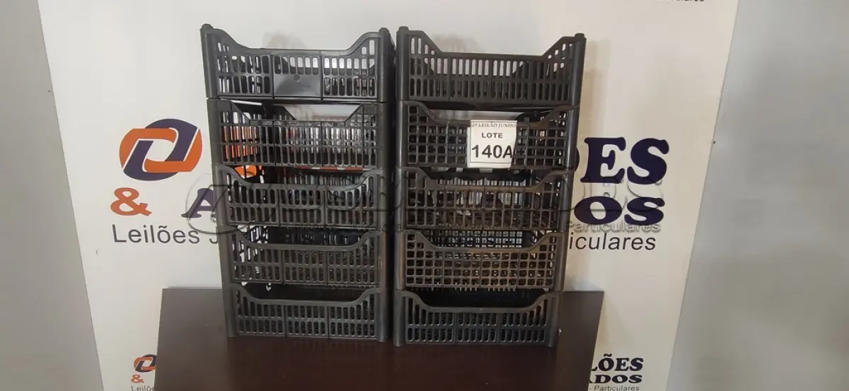 LOTE 140 - 10 CESTAS ORGANIZADORAS. (NO ESTADO) ATENÇÃO! FAZER A VISITAÇÃO ANTES DE ARREMATAR, NÃO SABEMOS SE FUNCIONA, LEILÃO NÃO TEM GARANTIA E NEM DEVOLUÇÃO, SUJEITO A POSSÍVEIS AVARIAS VISÍVEIS/OCULTAS E/OU AUSÊNCIA DE COMPONENTES.