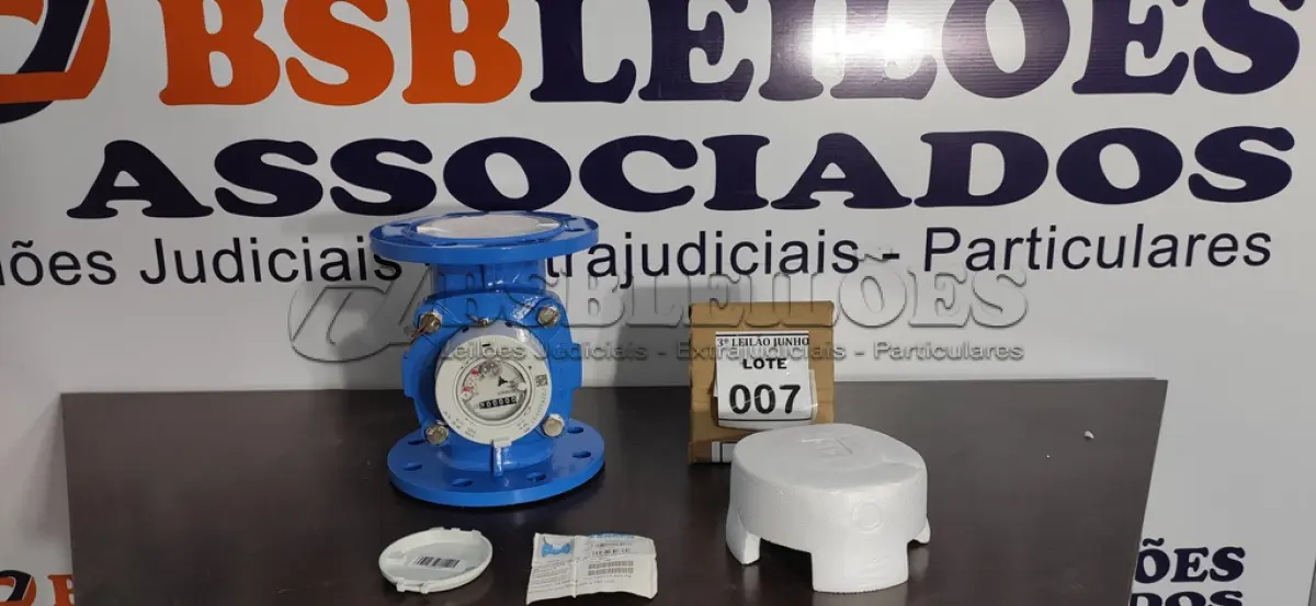 LOTE 007 - 01 HIDRÔMETRO TIPO WOLTMAN 100 WP1 MARCA ZENNER. (NO ESTADO) ATENÇÃO! FAZER A VISITAÇÃO ANTES DE ARREMATAR, NÃO SABEMOS SE FUNCIONA, LEILÃO NÃO TEM GARANTIA E NEM DEVOLUÇÃO, SUJEITO A POSSÍVEIS AVARIAS VISÍVEIS/OCULTAS E/OU AUSÊNCIA DE COMPONENTES.