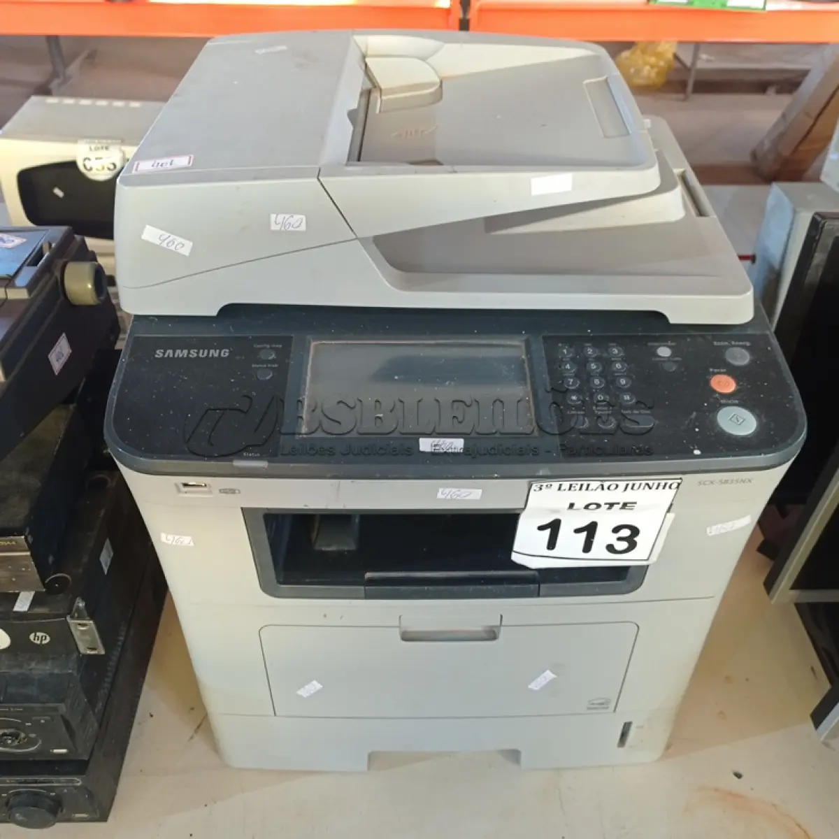 LOTE 113 - 01 IMPRESSORA MULTIFUNCIONAL MODELO SCX-5835NX MARCA SAMSUNG. (NO ESTADO) ATENÇÃO! FAZER A VISITAÇÃO ANTES DE ARREMATAR, NÃO SABEMOS SE FUNCIONA, LEILÃO NÃO TEM GARANTIA E NEM DEVOLUÇÃO, SUJEITO A POSSÍVEIS AVARIAS VISÍVEIS/OCULTAS E/OU AUSÊNCIA DE COMPONENTES.