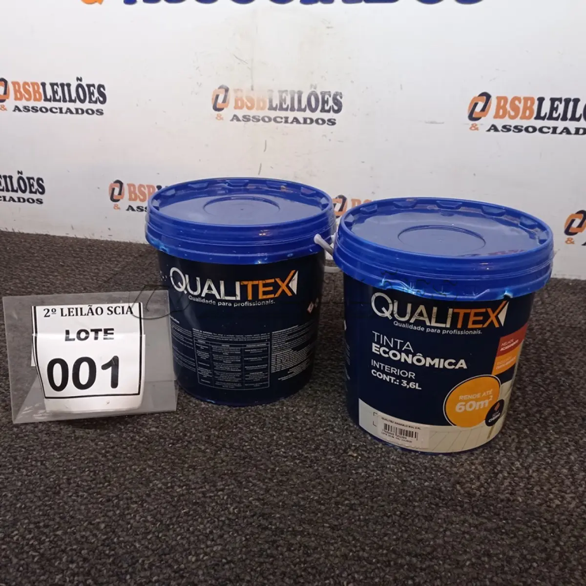 LOTE 001 - 02 TINTAS PARA INTERIORES COM 3,6L CADA NA COR AMARELO SOL MACA QUALITEX.  (NO ESTADO) ATENÇÃO! FAZER A VISITAÇÃO ANTES DE ARREMATAR, NÃO SABEMOS SE FUNCIONA. LEILÃO NÃO TEM GARANTIA E NEM DEVOLUÇÃO, SUJEITO A POSSÍVEIS AVARIAS VISÍVEIS/OCULTAS E/OU AUSÊNCIA DE COMPONENTES.