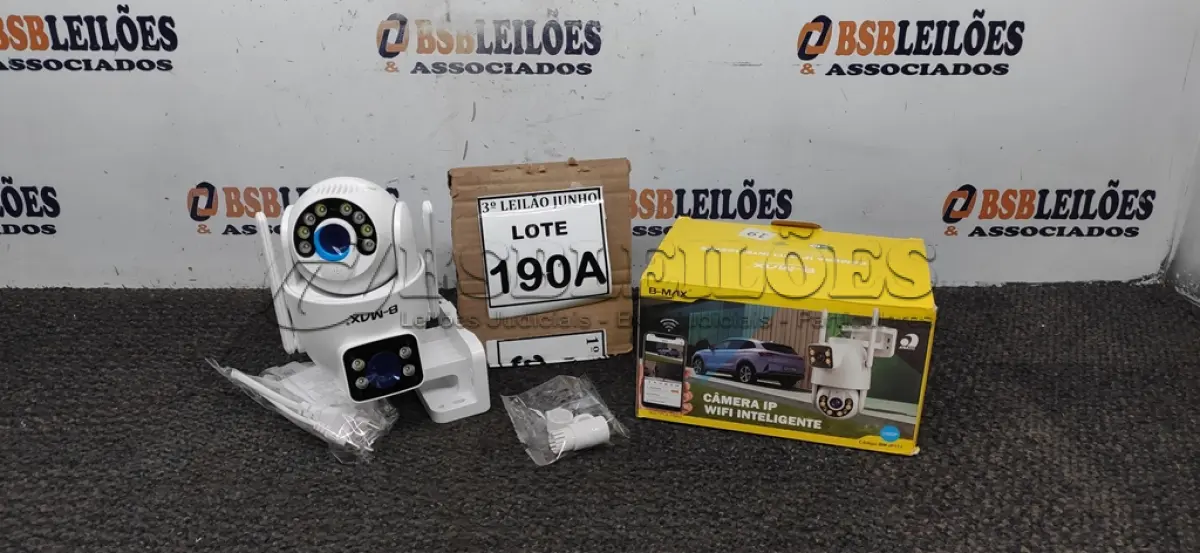 LOTE 190 - CÂMERA DUPLA IP WIFI INTELIGENTE EXTERNA APPS YOOSEE  ALTO FALANTE MICROFONE GIRA 360GRAUS COM LEDES BRANCO FOTOSSENSÍVEL 1080P. (NO ESTADO) ATENÇÃO! FAZER A VISITAÇÃO ANTES DE ARREMATAR, NÃO SABEMOS SE FUNCIONA, LEILÃO NÃO TEM GARANTIA E NEM DEVOLUÇÃO, SUJEITO A POSSÍVEIS AVARIAS VISÍVEIS/OCULTAS E/OU AUSÊNCIA DE COMPONENTES.  