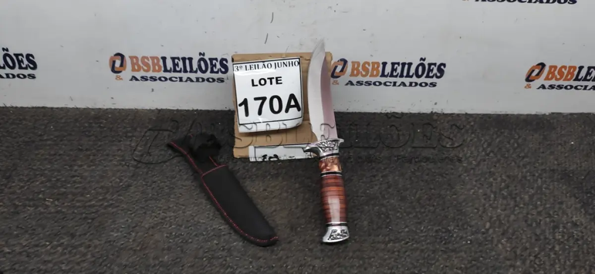 LOTE 170 -  FACA IMPORTADA AÇO INOXIDÁVEL CABO EM MADEIRA COM GUARDA E POMO EM ALUMÍNIO FULL TANG BAINHA DE NYLON TAMANHO TOTAL 30CM PESO 265G JÁ AFIADA