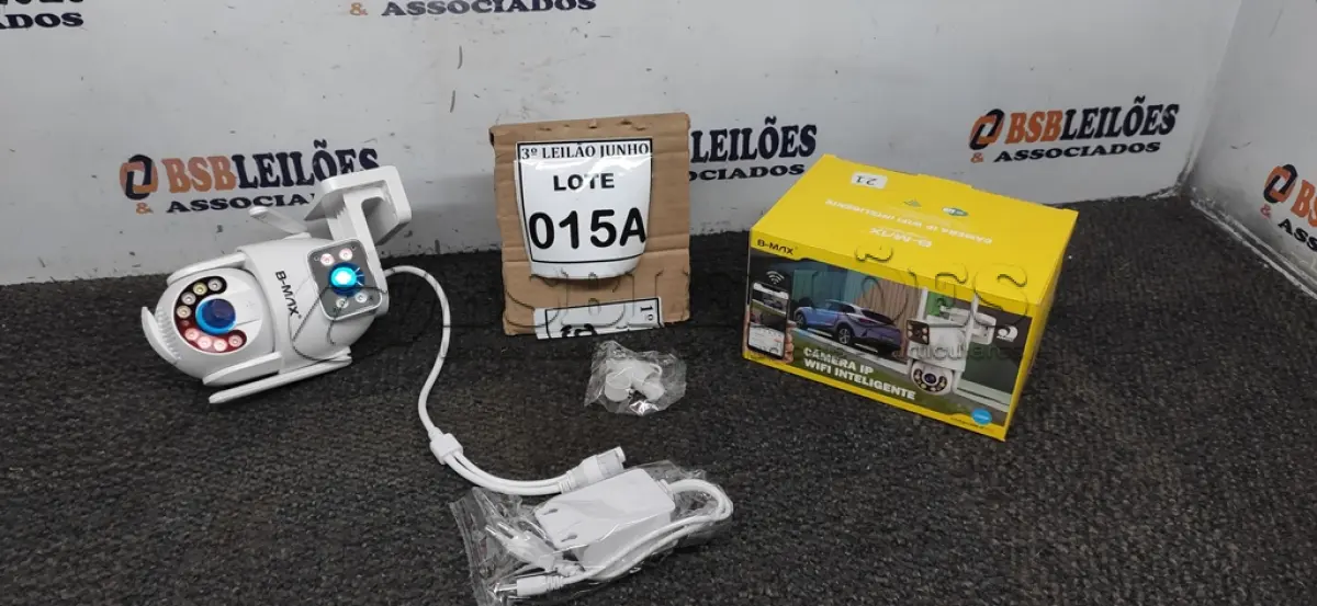 LOTE 015 - CÂMERA DUPLA IP WIFI INTELIGENTE EXTERNA APPS YOOSEE  ALTO FALANTE MICROFONE GIRA 360GRAUS COM LEDES BRANCO FOTOSSENSÍVEL 1080P. (NO ESTADO) ATENÇÃO! FAZER A VISITAÇÃO ANTES DE ARREMATAR, NÃO SABEMOS SE FUNCIONA, LEILÃO NÃO TEM GARANTIA E NEM DEVOLUÇÃO, SUJEITO A POSSÍVEIS AVARIAS VISÍVEIS/OCULTAS E/OU AUSÊNCIA DE COMPONENTES.  