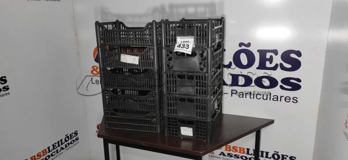LOTE 433 - 10 CESTAS ORGANIZADORAS. (NO ESTADO) ATENÇÃO! FAZER A VISITAÇÃO ANTES DE ARREMATAR, NÃO SABEMOS SE FUNCIONA, LEILÃO NÃO TEM GARANTIA E NEM DEVOLUÇÃO, SUJEITO A POSSÍVEIS AVARIAS VISÍVEIS/OCULTAS E/OU AUSÊNCIA DE COMPONENTES.