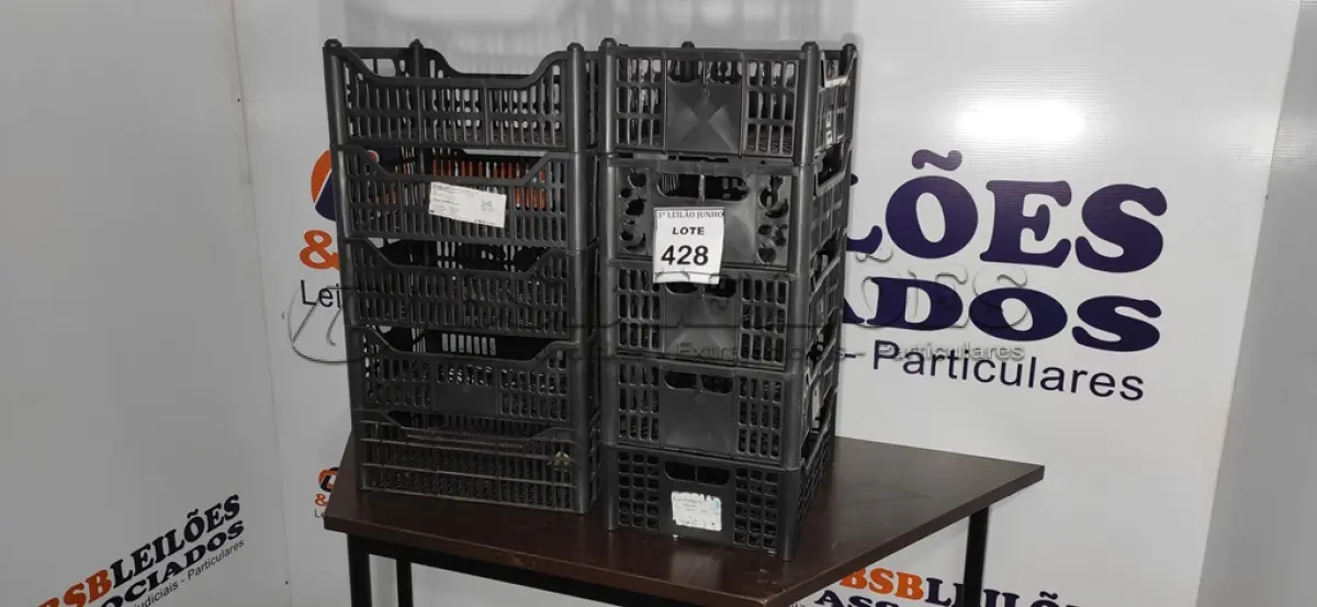 LOTE 428 - 10 CESTAS ORGANIZADORAS. (NO ESTADO) ATENÇÃO! FAZER A VISITAÇÃO ANTES DE ARREMATAR, NÃO SABEMOS SE FUNCIONA, LEILÃO NÃO TEM GARANTIA E NEM DEVOLUÇÃO, SUJEITO A POSSÍVEIS AVARIAS VISÍVEIS/OCULTAS E/OU AUSÊNCIA DE COMPONENTES.