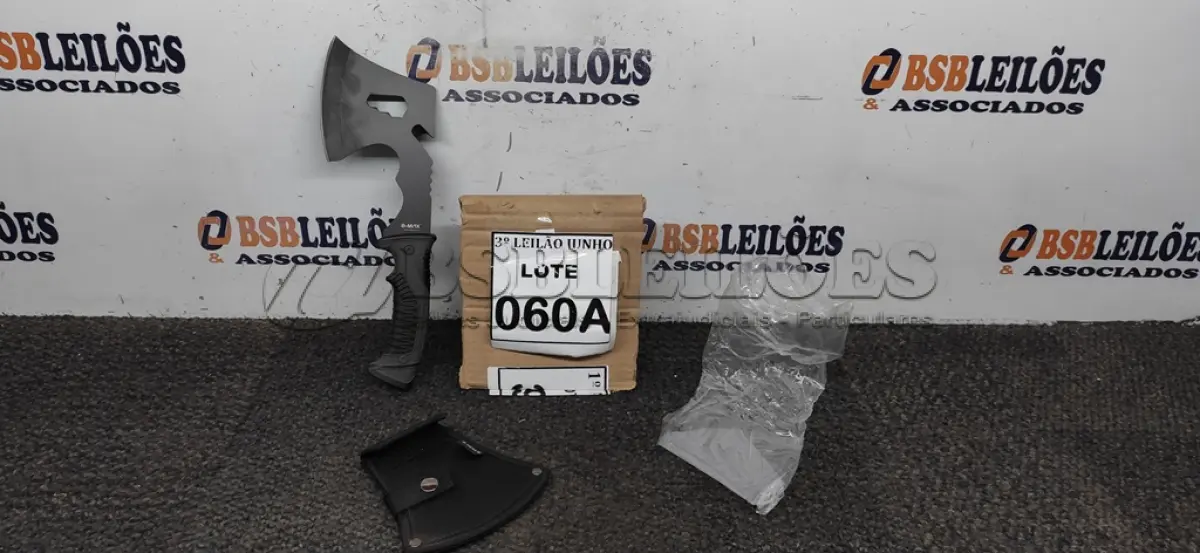 LOTE 060 - MACHADINHA VINKS IMPORTADA CABO  DE POLÍMERO BAINHA DE NYLON TAMANHO TOTAL 28CM PESO 309G. (NO ESTADO) ATENÇÃO! FAZER A VISITAÇÃO ANTES DE ARREMATAR, NÃO SABEMOS SE FUNCIONA, LEILÃO NÃO TEM GARANTIA E NEM DEVOLUÇÃO, SUJEITO A POSSÍVEIS AVARIAS VISÍVEIS/OCULTAS E/OU AUSÊNCIA DE COMPONENTES.  