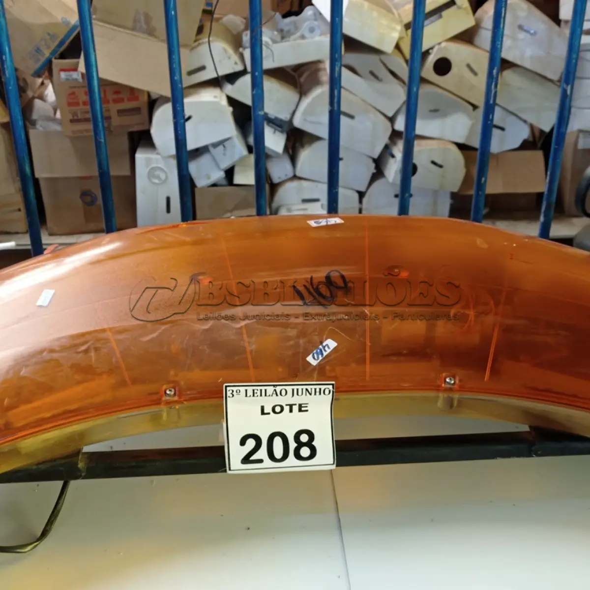 LOTE 208 - 01 GIROFLEX. (NO ESTADO) ATENÇÃO! FAZER A VISITAÇÃO ANTES DE ARREMATAR, NÃO SABEMOS SE FUNCIONA, LEILÃO NÃO TEM GARANTIA E NEM DEVOLUÇÃO, SUJEITO A POSSÍVEIS AVARIAS VISÍVEIS/OCULTAS E/OU AUSÊNCIA DE COMPONENTES.