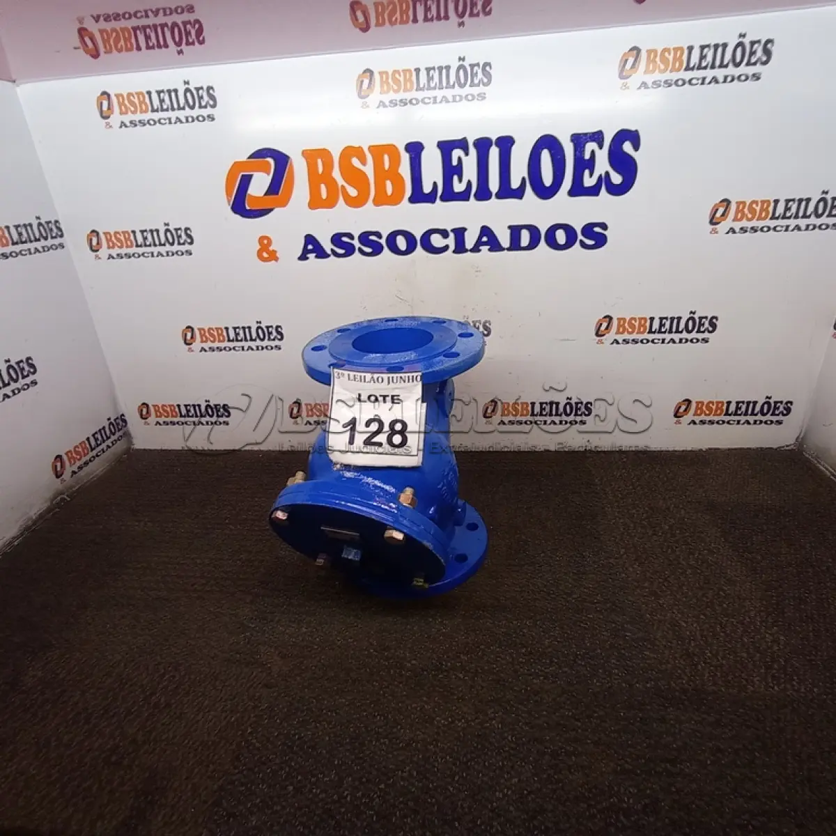LOTE 128 - 01 FILTRO TIPO Y. (NO ESTADO) ATENÇÃO! FAZER A VISITAÇÃO ANTES DE ARREMATAR, NÃO SABEMOS SE FUNCIONA, LEILÃO NÃO TEM GARANTIA E NEM DEVOLUÇÃO, SUJEITO A POSSÍVEIS AVARIAS VISÍVEIS/OCULTAS E/OU AUSÊNCIA DE COMPONENTES.
