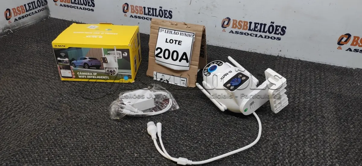 LOTE 200 - CÂMERA DUPLA IP WIFI INTELIGENTE EXTERNA APPS YOOSEE  ALTO FALANTE MICROFONE GIRA 360GRAUS COM LEDES BRANCO FOTOSSENSÍVEL 1080P . (NO ESTADO) ATENÇÃO! FAZER A VISITAÇÃO ANTES DE ARREMATAR, NÃO SABEMOS SE FUNCIONA, LEILÃO NÃO TEM GARANTIA E NEM DEVOLUÇÃO, SUJEITO A POSSÍVEIS AVARIAS VISÍVEIS/OCULTAS E/OU AUSÊNCIA DE COMPONENTES. 