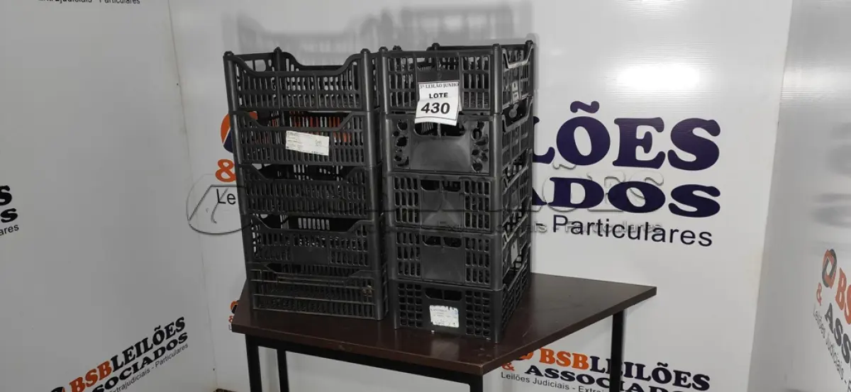 LOTE 430 - 10 CESTAS ORGANIZADORAS. (NO ESTADO) ATENÇÃO! FAZER A VISITAÇÃO ANTES DE ARREMATAR, NÃO SABEMOS SE FUNCIONA, LEILÃO NÃO TEM GARANTIA E NEM DEVOLUÇÃO, SUJEITO A POSSÍVEIS AVARIAS VISÍVEIS/OCULTAS E/OU AUSÊNCIA DE COMPONENTES.