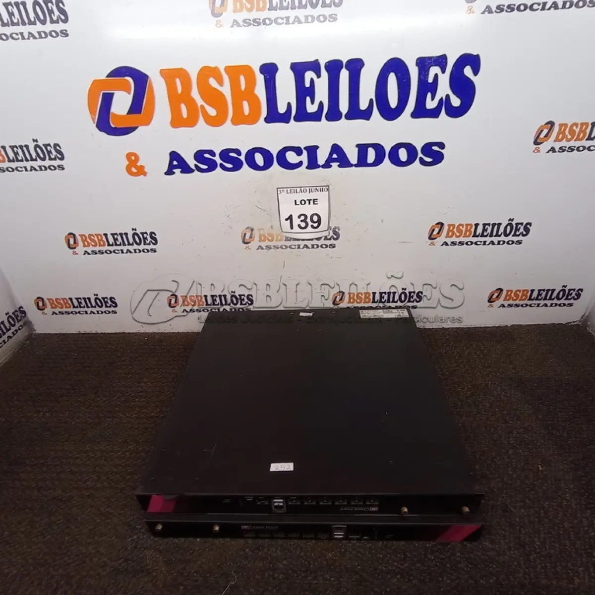 LOTE 139 - 02 SERVIDORES DE CHECK POINT. (NO ESTADO) ATENÇÃO! FAZER A VISITAÇÃO ANTES DE ARREMATAR, NÃO SABEMOS SE FUNCIONA, LEILÃO NÃO TEM GARANTIA E NEM DEVOLUÇÃO, SUJEITO A POSSÍVEIS AVARIAS VISÍVEIS/OCULTAS E/OU AUSÊNCIA DE COMPONENTES.