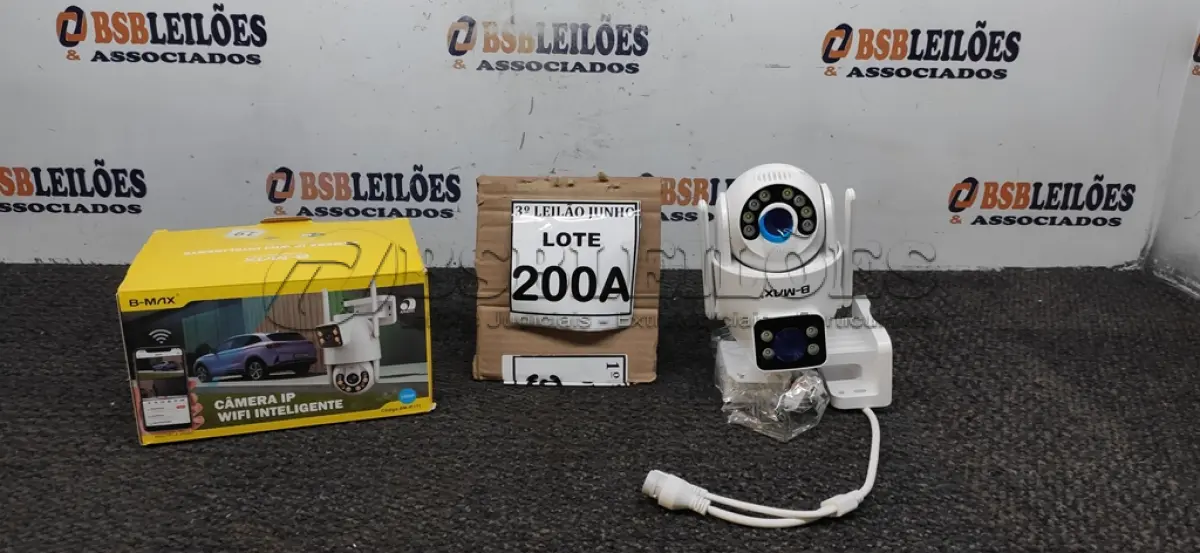 LOTE 200 - CÂMERA DUPLA IP WIFI INTELIGENTE EXTERNA APPS YOOSEE  ALTO FALANTE MICROFONE GIRA 360GRAUS COM LEDES BRANCO FOTOSSENSÍVEL 1080P . (NO ESTADO) ATENÇÃO! FAZER A VISITAÇÃO ANTES DE ARREMATAR, NÃO SABEMOS SE FUNCIONA, LEILÃO NÃO TEM GARANTIA E NEM DEVOLUÇÃO, SUJEITO A POSSÍVEIS AVARIAS VISÍVEIS/OCULTAS E/OU AUSÊNCIA DE COMPONENTES. 