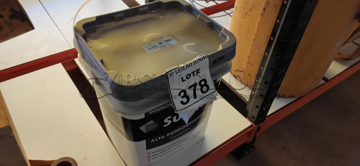 LOTE 378 - 01 GALÃO DE TINTA SUVINIL DE 18L PARA INTERIORES ACABAMENTO FOSCO BRANCO. (NOVO) (NO ESTADO) ATENÇÃO! FAZER A VISITAÇÃO ANTES DE ARREMATAR, NÃO SABEMOS SE FUNCIONA. LEILÃO NÃO TEM GARANTIA E NEM DEVOLUÇÃO, SUJEITO A POSSÍVEIS AVARIAS VISÍVEIS/OCULTAS E/OU AUSÊNCIA DE COMPONENTES.