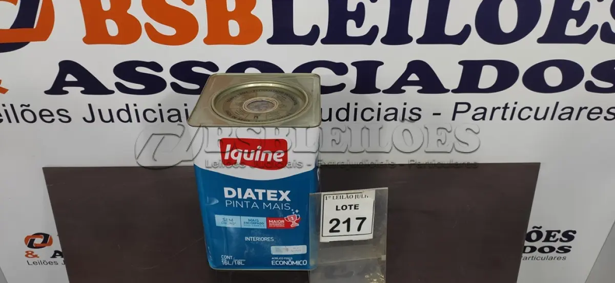 LOTE 217 - 01 LATA DE TINTA PARA INTERIORES DE 16/18 BRANCO BASE P MARCA IQUINE DIATEX. (NOVO) (NO ESTADO) ATENÇÃO! FAZER A VISITAÇÃO ANTES DE ARREMATAR, NÃO SABEMOS SE FUNCIONA. LEILÃO NÃO TEM GARANTIA E NEM DEVOLUÇÃO, SUJEITO A POSSÍVEIS AVARIAS VISÍVEIS/OCULTAS E/OU AUSÊNCIA DE COMPONENTES.
