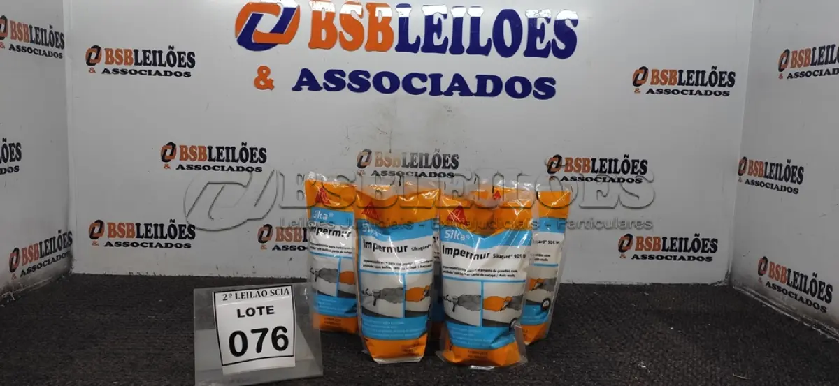 LOTE 076 - 05 IMPERMEABILIZANTES PARA TRATAMENTO DE PAREDE COM 1L MARCA SIKA. (NO ESTADO) ATENÇÃO! FAZER A VISITAÇÃO ANTES DE ARREMATAR, NÃO SABEMOS SE FUNCIONA. LEILÃO NÃO TEM GARANTIA E NEM DEVOLUÇÃO, SUJEITO A POSSÍVEIS AVARIAS VISÍVEIS/OCULTAS E/OU AUSÊNCIA DE COMPONENTES.