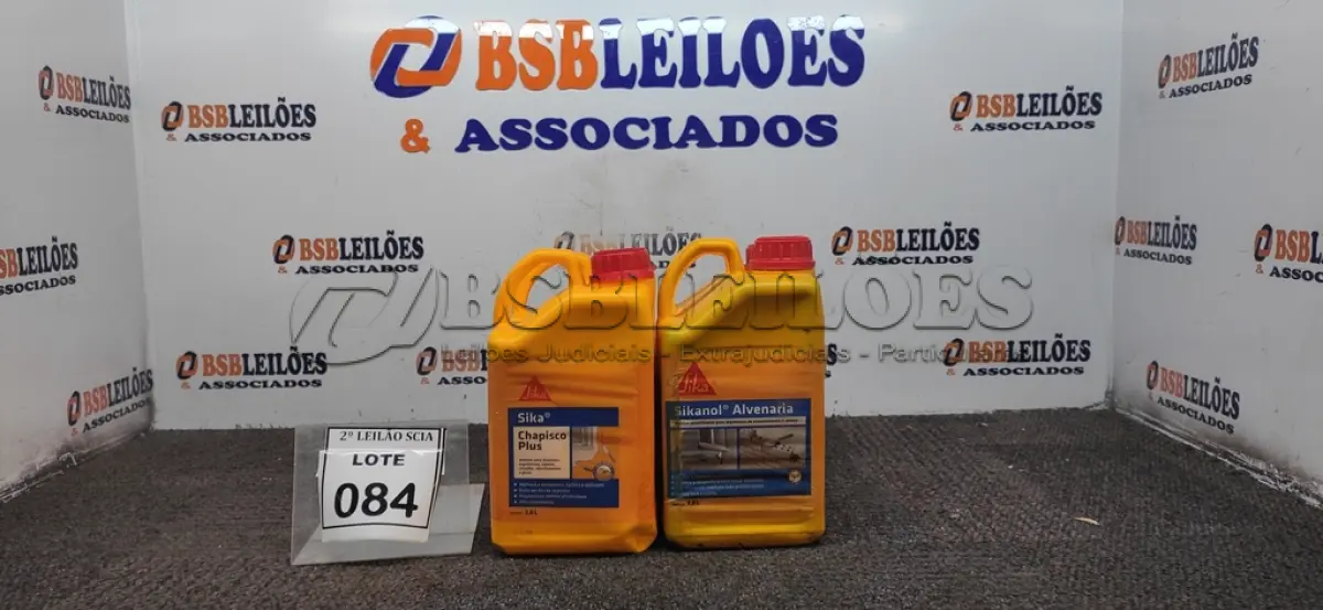 LOTE 084 - 03 CHAPISCOS PLUS COM 3,6L MARCA SIKA.   (NO ESTADO) ATENÇÃO! FAZER A VISITAÇÃO ANTES DE ARREMATAR, NÃO SABEMOS SE FUNCIONA. LEILÃO NÃO TEM GARANTIA E NEM DEVOLUÇÃO, SUJEITO A POSSÍVEIS AVARIAS VISÍVEIS/OCULTAS E/OU AUSÊNCIA DE COMPONENTES.