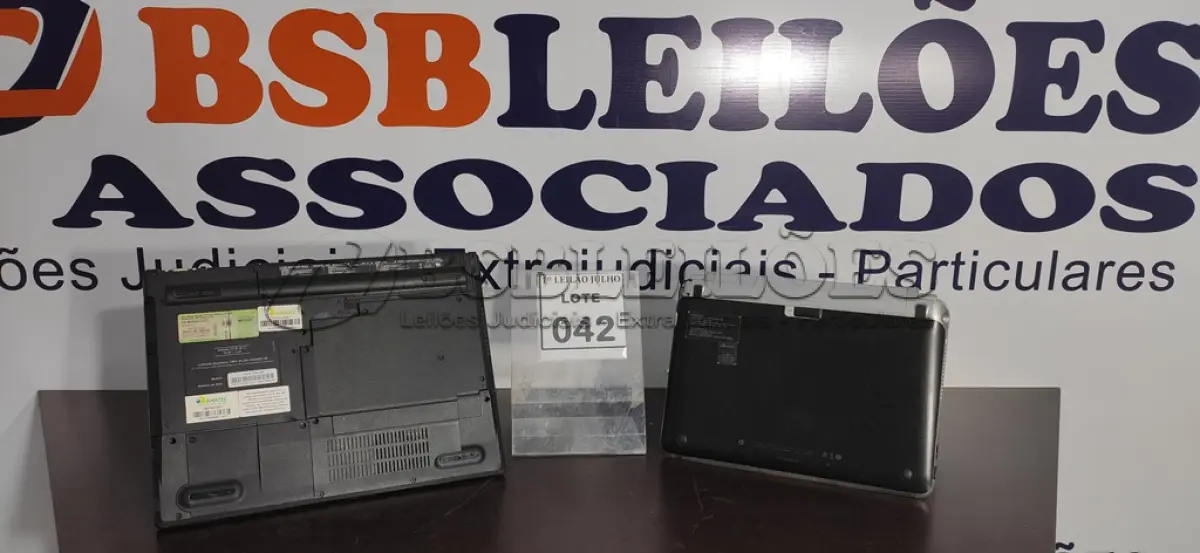 LOTE 042 - 01 NOTEBOOK MARCA POSITIVO E 01 NETBOOK MARCA HP. (NO ESTADO) ATENÇÃO! FAZER A VISITAÇÃO ANTES DE ARREMATAR, NÃO SABEMOS SE FUNCIONA. LEILÃO NÃO TEM GARANTIA E NEM DEVOLUÇÃO, SUJEITO A POSSÍVEIS AVARIAS VISÍVEIS/OCULTAS E/OU AUSÊNCIA DE COMPONENTES.