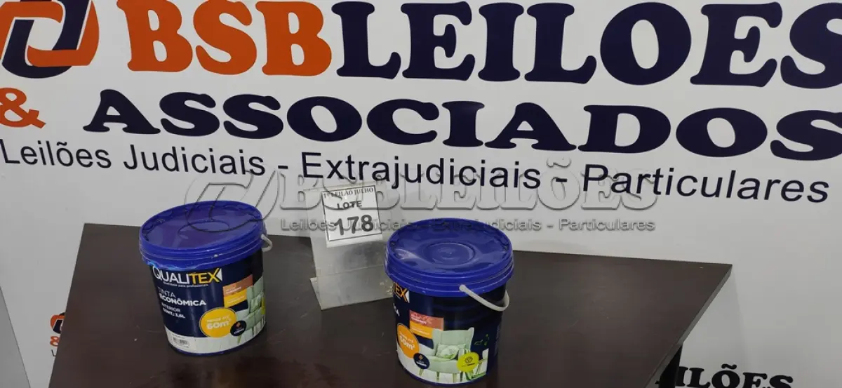 LOTE 178 - 02 TINTAS PARA INTERIORES COR AMARELO SOL E AREIA 3,6L MARCA QUALITEX. (NO ESTADO) ATENÇÃO! FAZER A VISITAÇÃO ANTES DE ARREMATAR, NÃO SABEMOS SE FUNCIONA. LEILÃO NÃO TEM GARANTIA E NEM DEVOLUÇÃO, SUJEITO A POSSÍVEIS AVARIAS VISÍVEIS/OCULTAS E/OU AUSÊNCIA DE COMPONENTES.