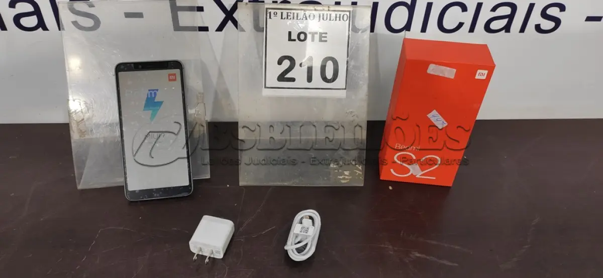 LOTE 210 - 01 APARELHO CELULAR REDMI S2. (NO ESTADO) ATENÇÃO! FAZER A VISITAÇÃO ANTES DE ARREMATAR, NÃO SABEMOS SE FUNCIONA. LEILÃO NÃO TEM GARANTIA E NEM DEVOLUÇÃO, SUJEITO A POSSÍVEIS AVARIAS VISÍVEIS/OCULTAS E/OU AUSÊNCIA DE COMPONENTES.