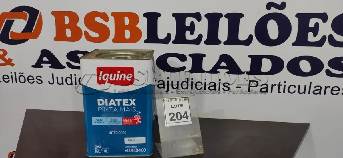 LOTE 204 - 01 LATA DE TINTA PARA INTERIORES DE 16/18 BRANCO BASE P MARCA IQUINE DIATEX. (NOVO) (NO ESTADO) ATENÇÃO! FAZER A VISITAÇÃO ANTES DE ARREMATAR, NÃO SABEMOS SE FUNCIONA. LEILÃO NÃO TEM GARANTIA E NEM DEVOLUÇÃO, SUJEITO A POSSÍVEIS AVARIAS VISÍVEIS/OCULTAS E/OU AUSÊNCIA DE COMPONENTES.