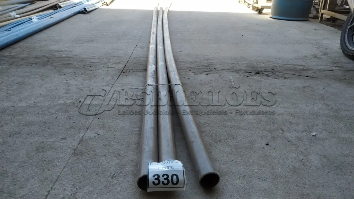 LOTE 330 - 03 TUBOS SOLDÁVEIS 60MM MARROM. (NO ESTADO) ATENÇÃO! FAZER A VISITAÇÃO ANTES DE ARREMATAR, NÃO SABEMOS SE FUNCIONA. LEILÃO NÃO TEM GARANTIA E NEM DEVOLUÇÃO, SUJEITO A POSSÍVEIS AVARIAS VISÍVEIS/OCULTAS E/OU AUSÊNCIA DE COMPONENTES.