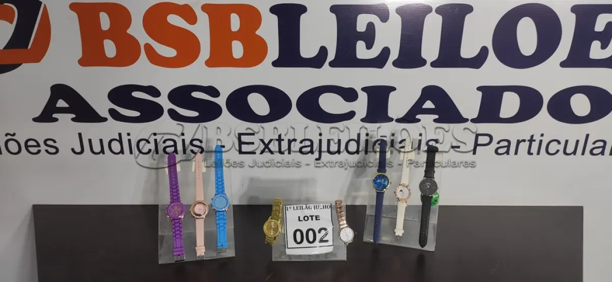 LOTE 002 - 08 RELÓGIOS DE PULSO DE MARCAS E MODELOS DIVERSOS.  (NO ESTADO) ATENÇÃO! FAZER A VISITAÇÃO ANTES DE ARREMATAR, NÃO SABEMOS SE FUNCIONA. LEILÃO NÃO TEM GARANTIA E NEM DEVOLUÇÃO, SUJEITO A POSSÍVEIS AVARIAS VISÍVEIS/OCULTAS E/OU AUSÊNCIA DE COMPONENTES.